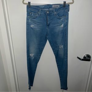 AG Mid Rise The Legging Ankle Skinny Jean